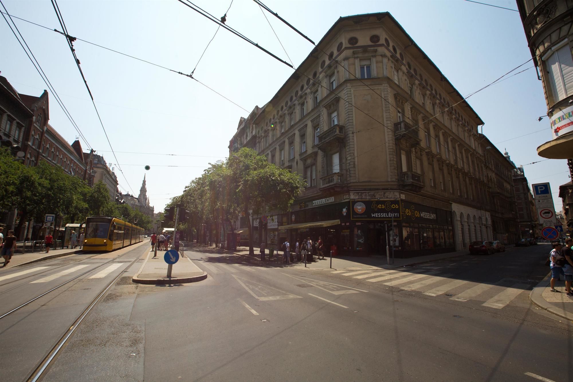 Westend Minihotel Budapest Exterior foto